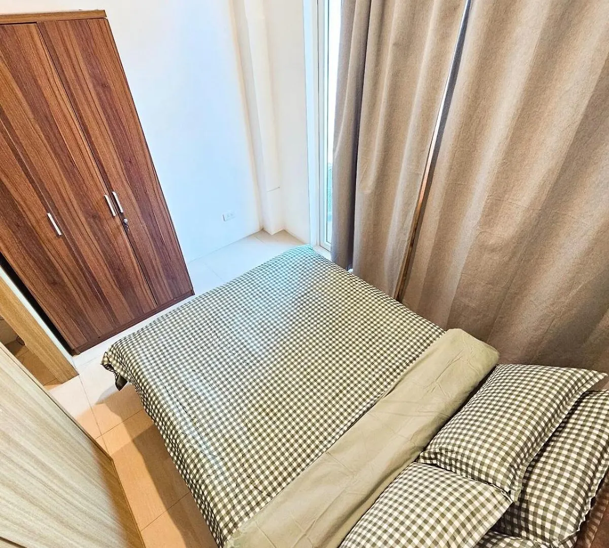 Tokyo Oasis At Shore 1 Residences Tower A, Pasay, Moa Manila Apartment